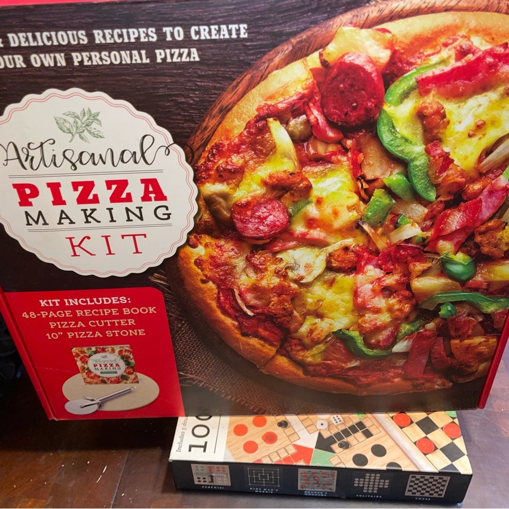 Artisanal Pizza Making Kit with cutter 10” stone & cookbook NIB